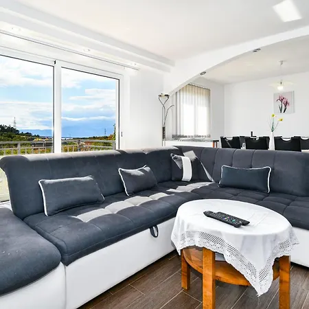 Lavanda Sa Bazenom I Okucnicom 4* Apartman Hreljin